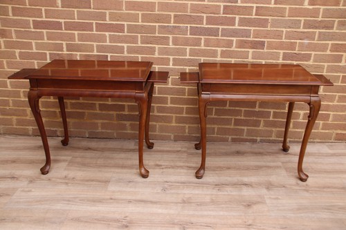 Pair queen anne mahogany - of,
