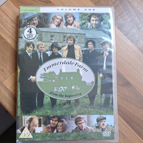 Emmerdale farm volume one - volume,