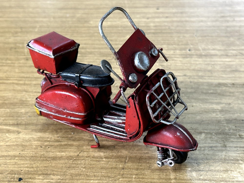 Rare old vespa scooter tin - rare,