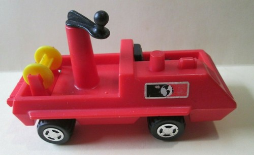 Vintage 1973 red plastic - 1973,