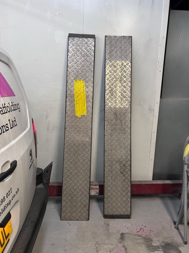 Recovery truck loading - truck, ramps