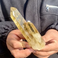 374G Natural citrine cluster