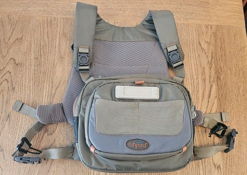 Fishpond cross current chest - fishpond,