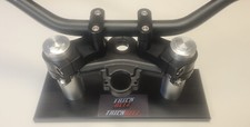 Triumph 900 top yoke handle
