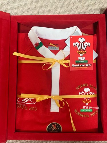 Limited edition welsh - welsh, rugby