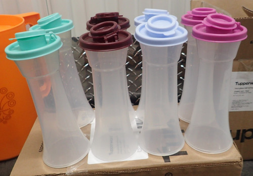 Tupperware large hourglass - tupperware,