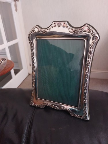 Large vintage carrs art - large,