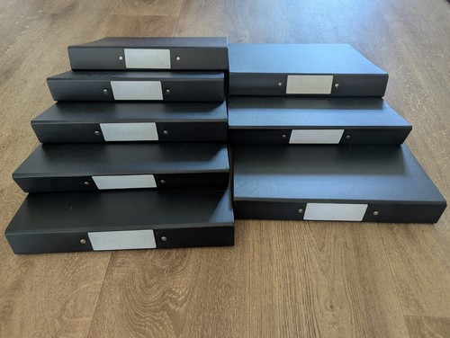 Black ring binders - 8, size.