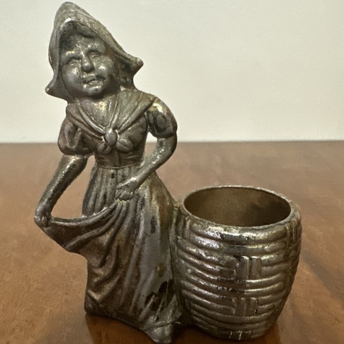 Vintage metal dutch girl - vintage,