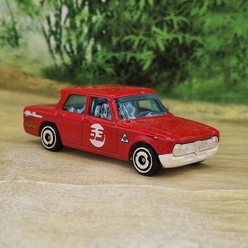 Hot wheels alfa romeo guilia - wheels,