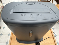 Medion Paper Shredder, 200