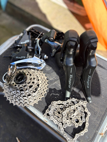 Shimano tiagra road groupset - shimano,