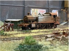 OO gauge locomotive: Scrapyard