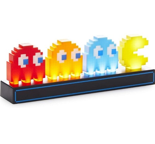Pac man and - pac-man, desk