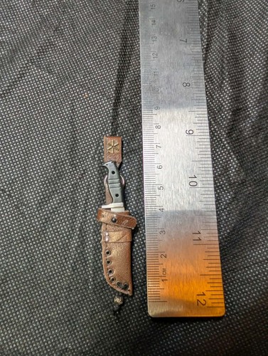 I d knife - ✨️1/6, &