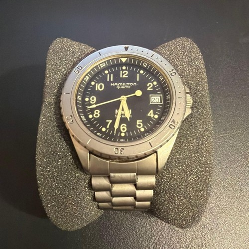 Hamilton khaki sub 660ft - hamilton,