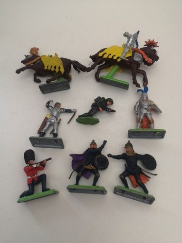 Britains knights 1971 vintage - britains,