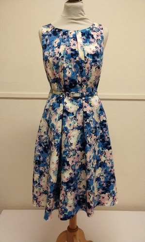 Retro style floral - dress, bnwt