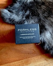 Formless Beauty Luminous