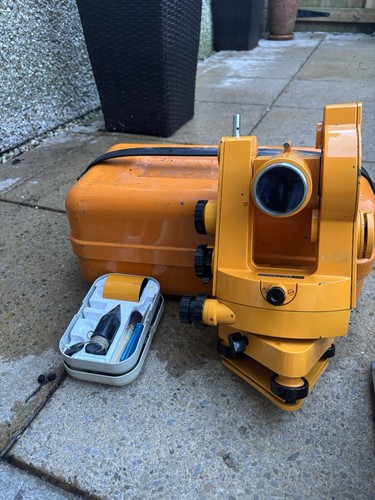 Vintage zeiss theodolite - vintage,