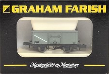 Graham Farish 373-200 16T End
