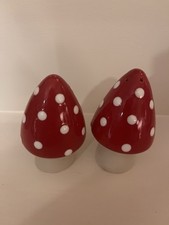 Vintage Cath Kidston Red Polka Dot Salt & Pepper Pots Shakers Set Ceramic