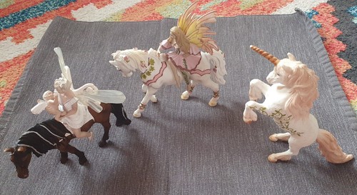 Schleich bayala 70421 rearing - bayala,