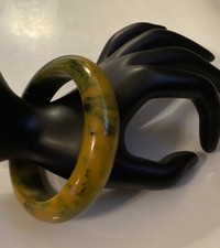 Vtg Bakelite Green Yellow