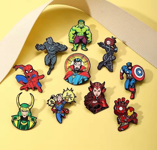 Marvel comics enamel pin - comics,