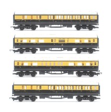 HORNBY 'OO' GAUGE RAKE OF 4
