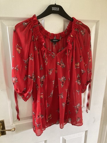 Ladies top with - top,