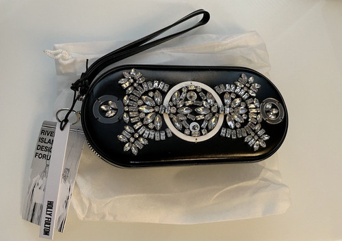Holly fulton river island - holly,
