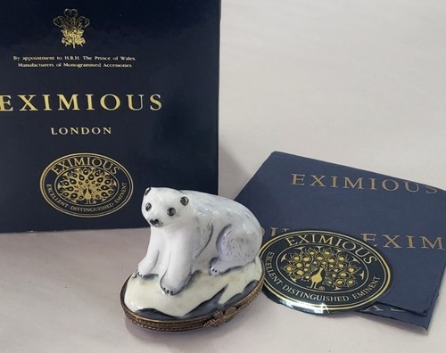 Polar bear trinket hand - trinket,