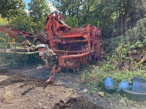 Potato harvester - potato,
