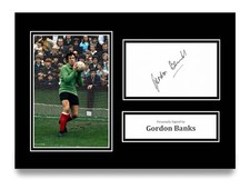 Gordon Banks Signed A4 Photo