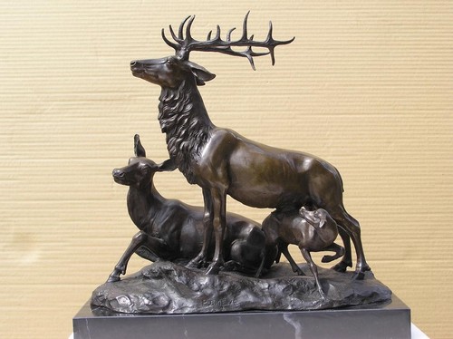 Large deer stag family bronze - large,