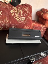 4 HOLE PAPER PUNCH VIKING 
