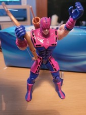 toybiz marvel hawkeye figure with bow arrow and side dagger vintage rare