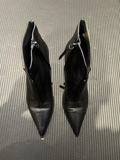 Women’s Black Zara Heels