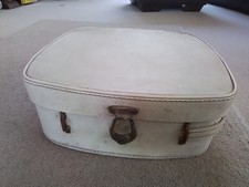 Vintage Vanity Case In Cream