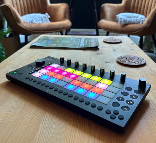 Ableton move standalone - move,