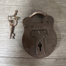 Squire Padlock Brass w. Key 4