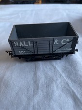 OO Gauge Hall & CO Croydon 7