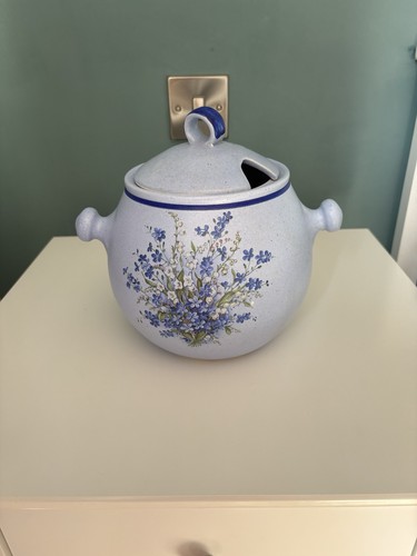 Vintage ceramic blue forget - ceramic,