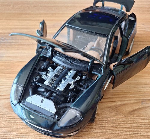 Diecast model cars aston - cars,