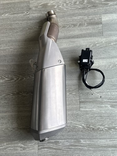 Aprilia tuono rsv4 v4 - rsv4,