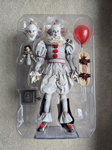 Hot toys chapter - it:,