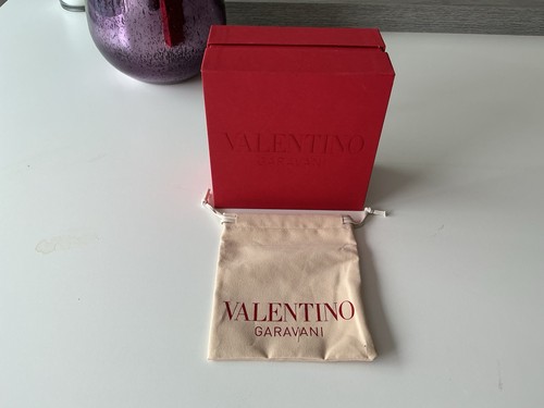 Valentino garavani authentic - garavani,