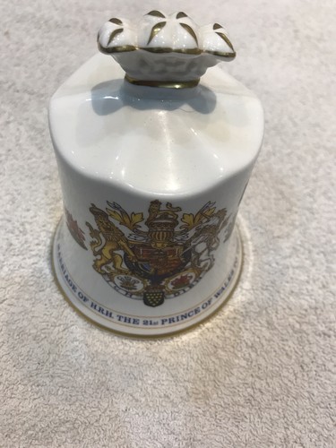 Lovely aynsley china bell - aynsley,