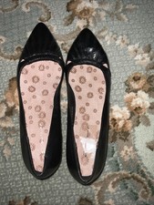 Ladies Black Leather Shoes